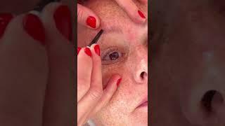 How to Fill In Your Brows Naturally